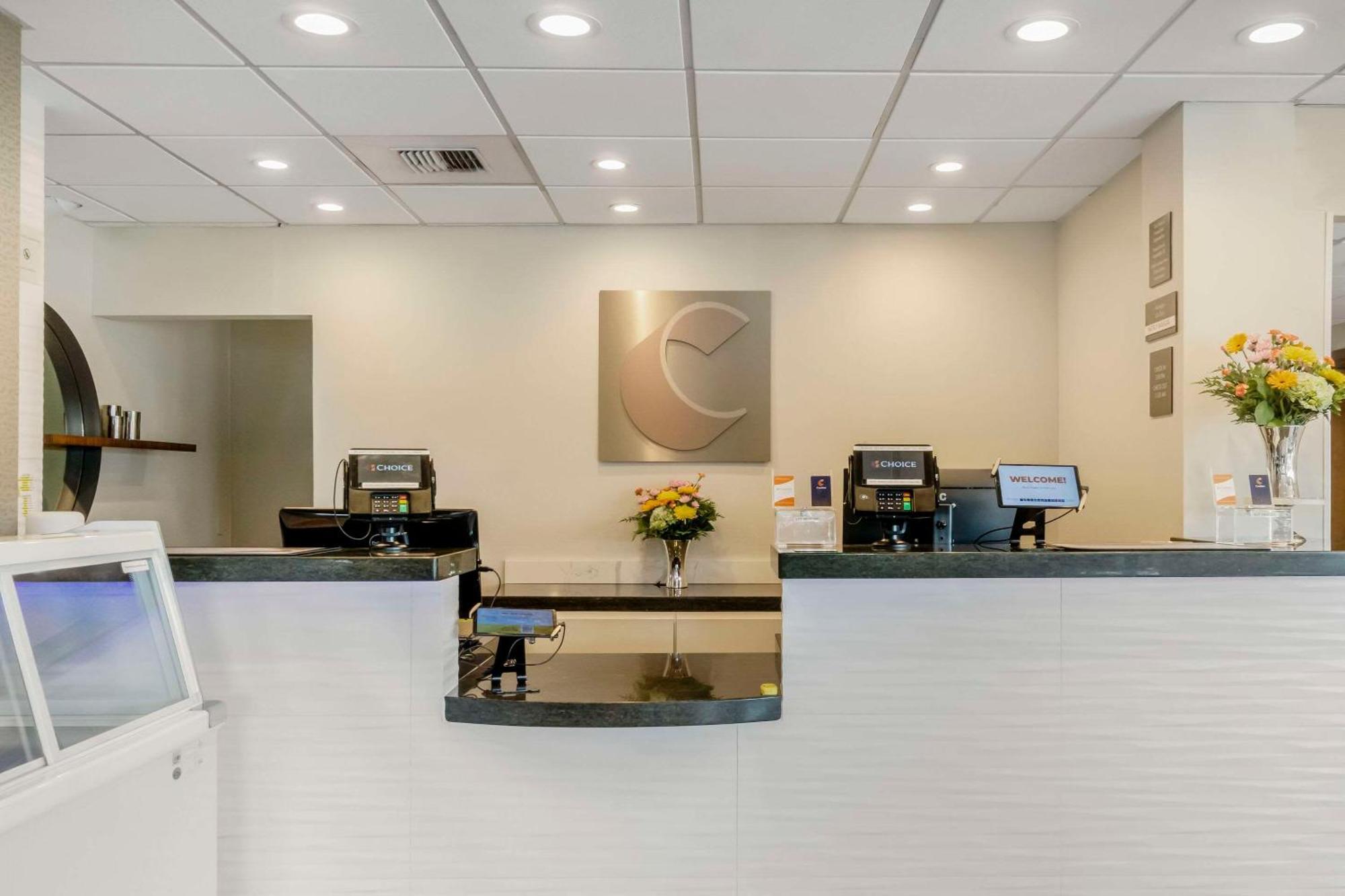 Comfort Inn & Suites Pacific - Auburn Экстерьер фото