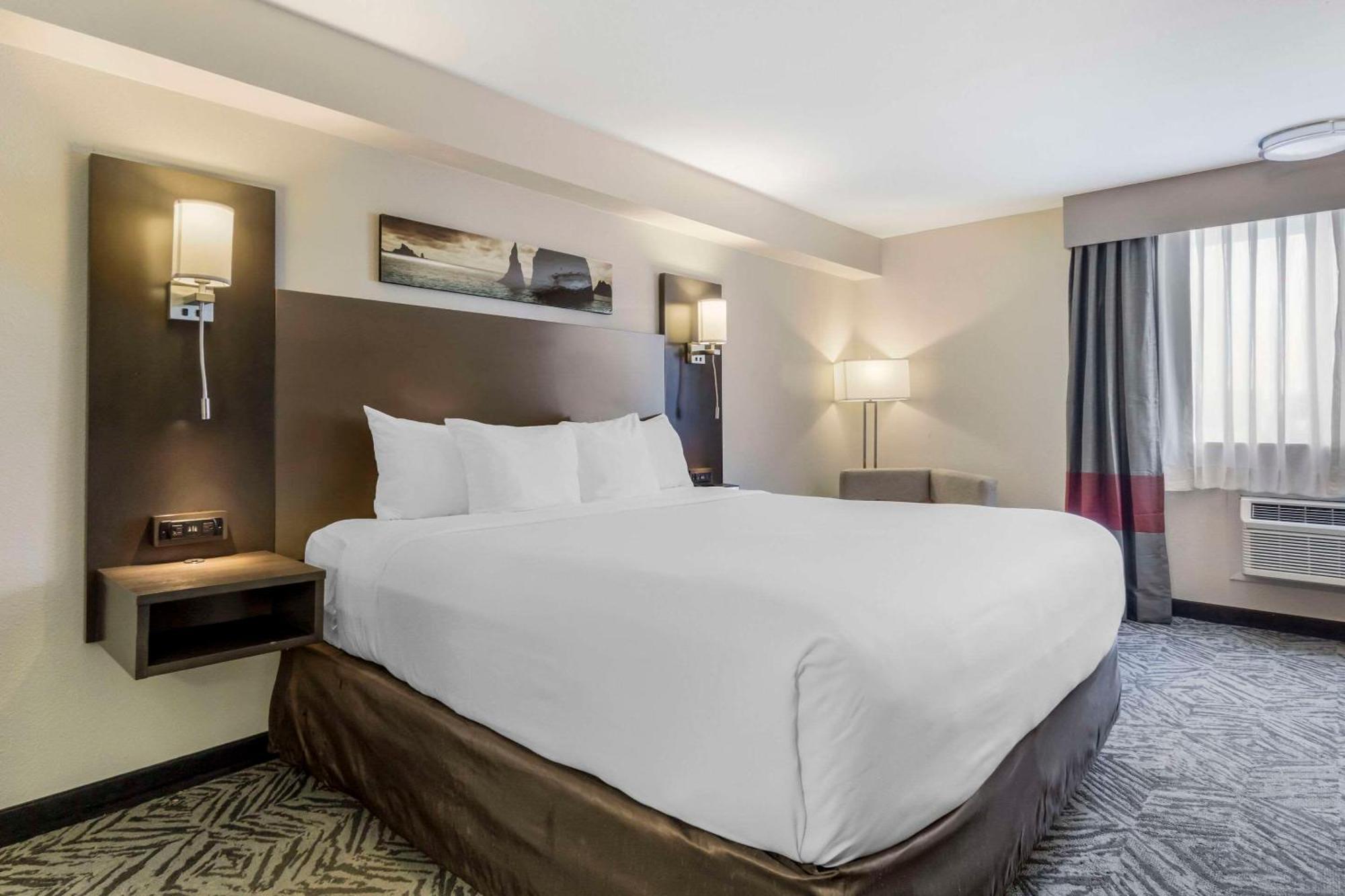 Comfort Inn & Suites Pacific - Auburn Экстерьер фото