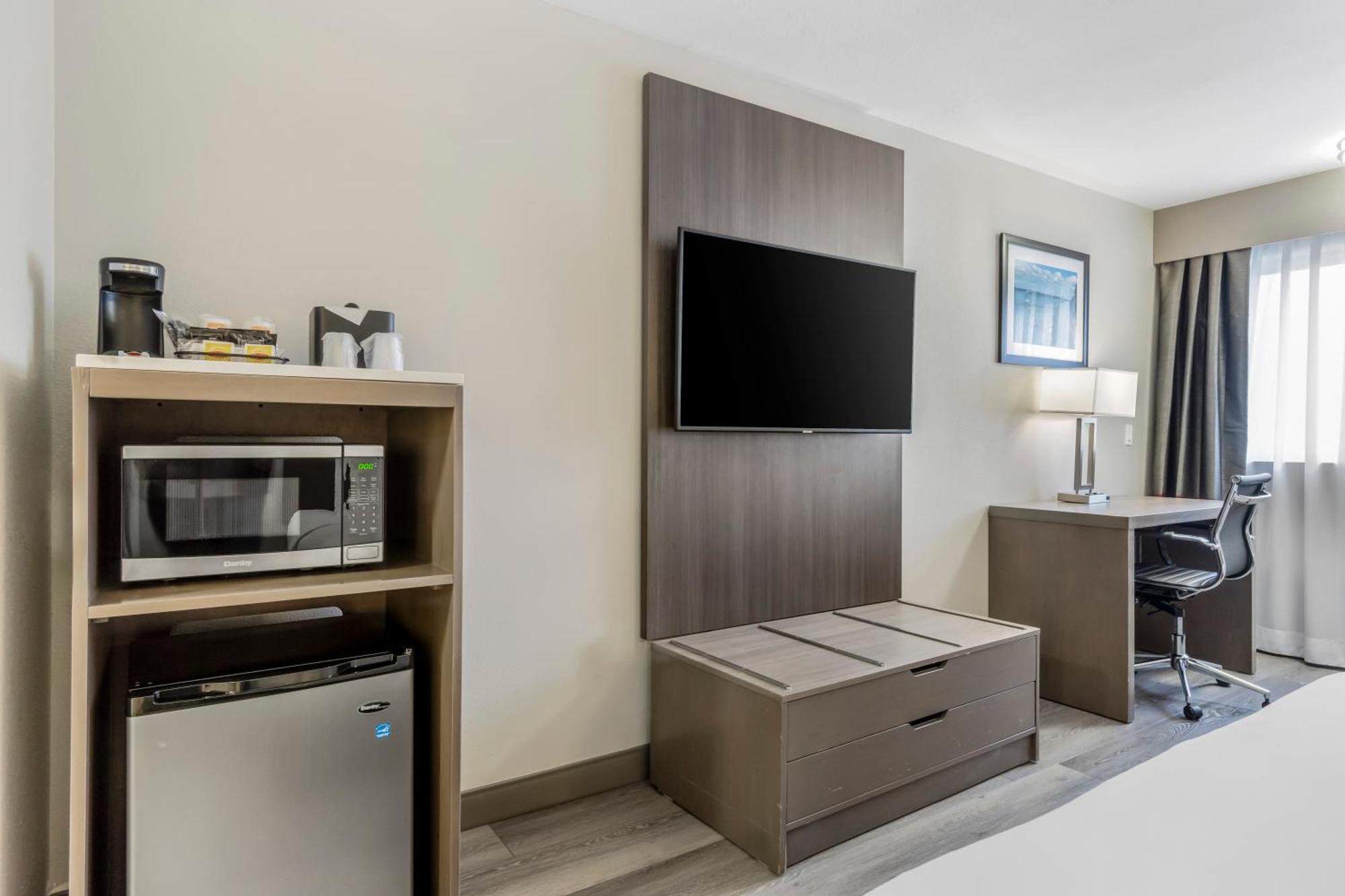 Comfort Inn & Suites Pacific - Auburn Экстерьер фото